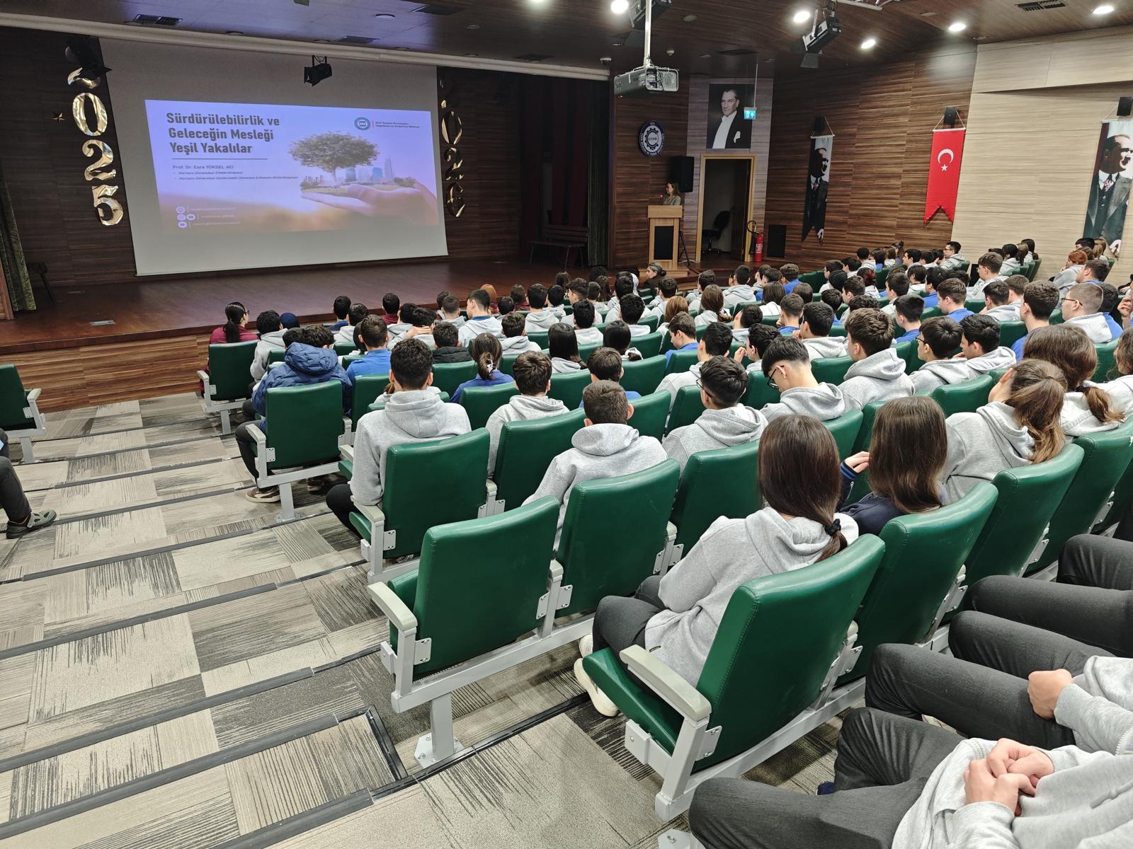 slidd2.jpeg (315 KB)